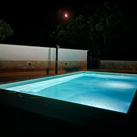 Summer Breeze Villa